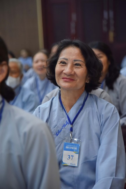 Dharma talk Learning Buddhism should know in the 100th Seven-Day Retreat