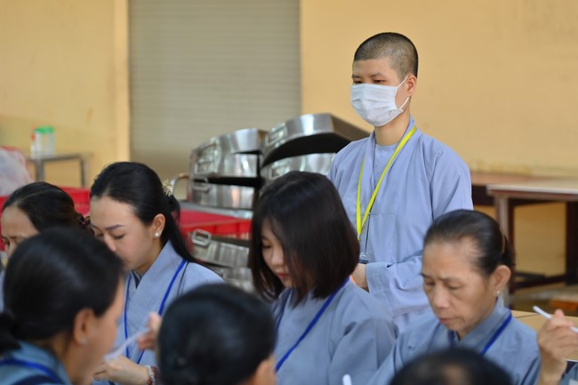 Dharma talk Learning Buddhism should know in the 100th Seven-Day Retreat