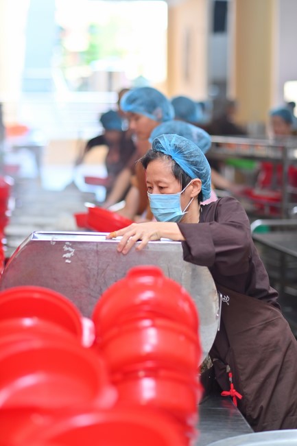 Dharma Talk Overcoming Demonic obstacles in the 100th Seven-Day Retreat