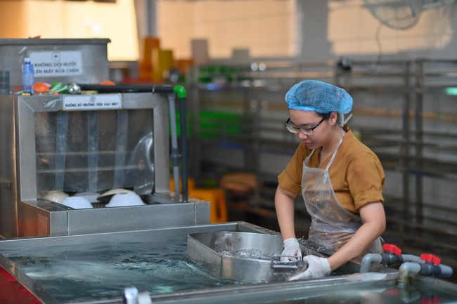 Dharma Talk Overcoming Demonic obstacles in the 100th Seven-Day Retreat