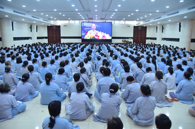 Dharma Talk Overcoming Demonic obstacles in the 100th Seven-Day Retreat