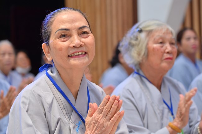 Dharma Talk Overcoming Demonic obstacles in the 100th Seven-Day Retreat