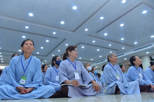 Dharma Talk Overcoming Demonic obstacles in the 100th Seven-Day Retreat
