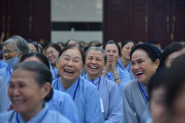 Dharma Talk Overcoming Demonic obstacles in the 100th Seven-Day Retreat