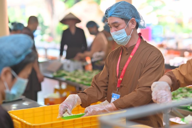 Dharma Talk Overcoming Demonic obstacles in the 100th Seven-Day Retreat