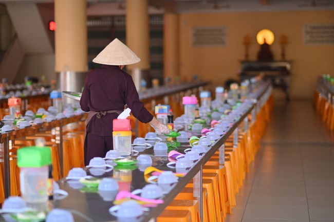 Dharma Talk Overcoming Demonic obstacles in the 100th Seven-Day Retreat