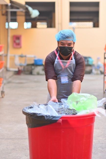 Dharma Talk Overcoming Demonic obstacles in the 100th Seven-Day Retreat