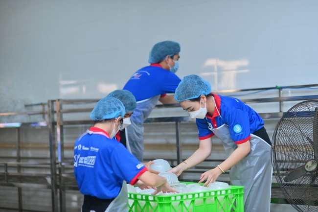 Dharma Talk Overcoming Demonic obstacles in the 100th Seven-Day Retreat