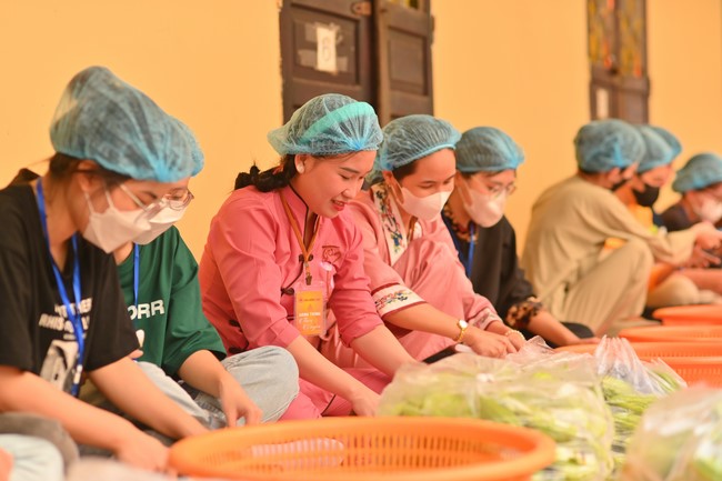 Dharma Talk Overcoming Demonic obstacles in the 100th Seven-Day Retreat