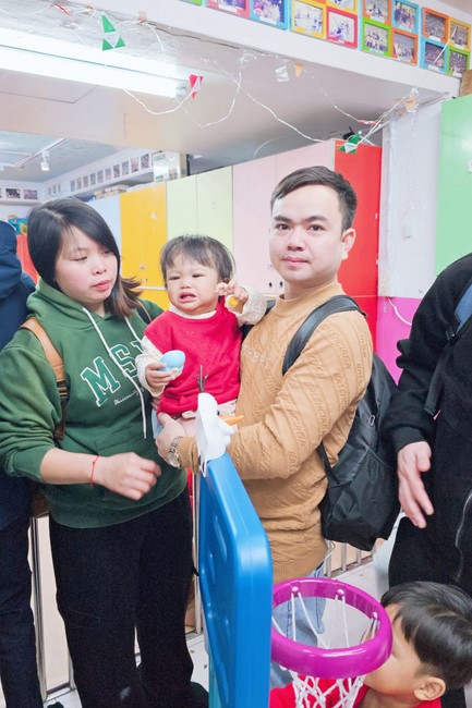 Candle Lighting Ritual to commemorate Amitabha’s Buddha at Ling Yin Temple in Taiwan
