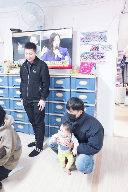 Candle Lighting Ritual to commemorate Amitabha’s Buddha at Ling Yin Temple in Taiwan