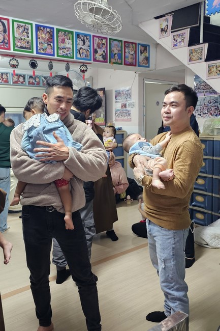 Candle Lighting Ritual to commemorate Amitabha’s Buddha at Ling Yin Temple in Taiwan