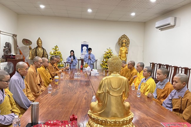 Candle Lighting Ritual to commemorate Amitabha’s Buddha at Ling Yin Temple in Taiwan