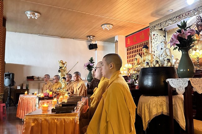 Candle Lighting Ritual to commemorate Amitabha’s Buddha at Ling Yin Temple in Taiwan