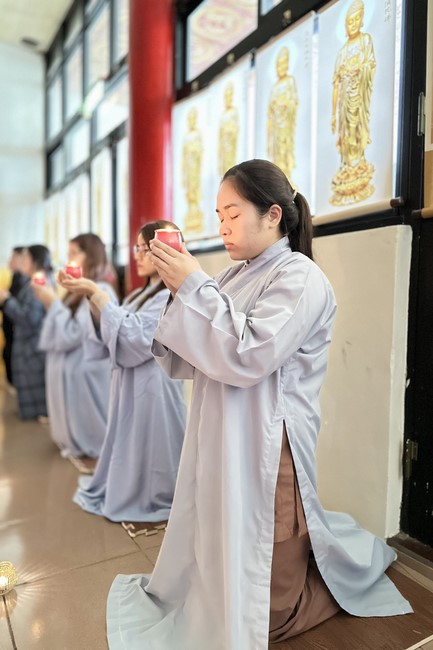 Candle Lighting Ritual to commemorate Amitabha’s Buddha at Ling Yin Temple in Taiwan