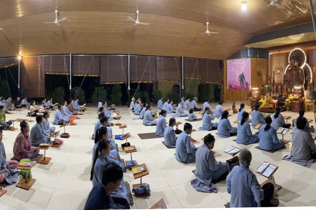 Repentant ceremony at Suoi Phap Pagoda