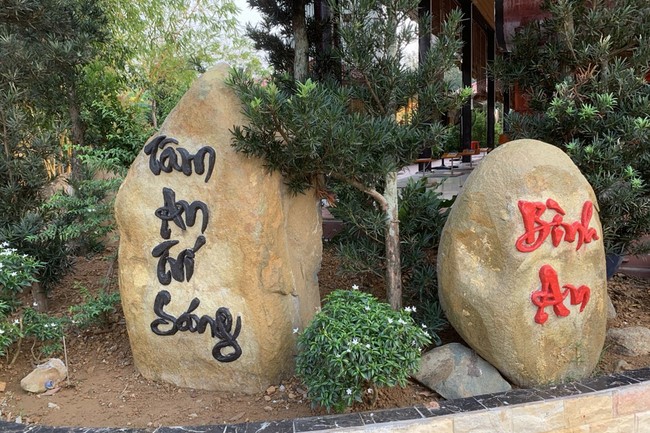 Repentant ceremony at Suoi Phap Pagoda