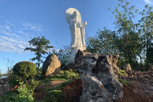Repentant ceremony at Suoi Phap Pagoda