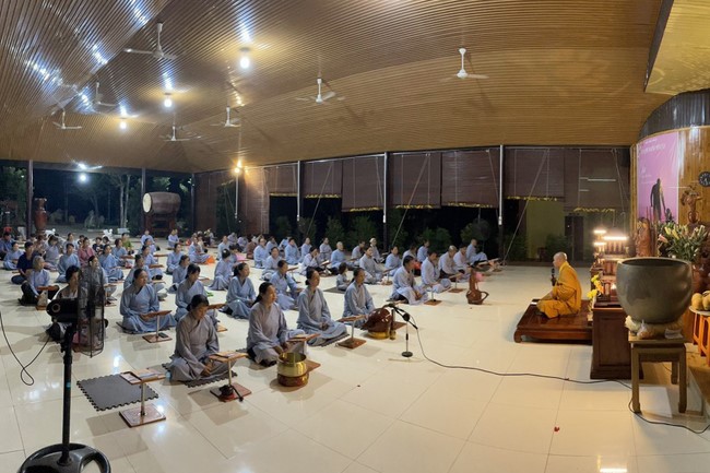 Repentant ceremony at Suoi Phap Pagoda