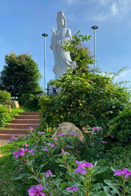 Repentant ceremony at Suoi Phap Pagoda