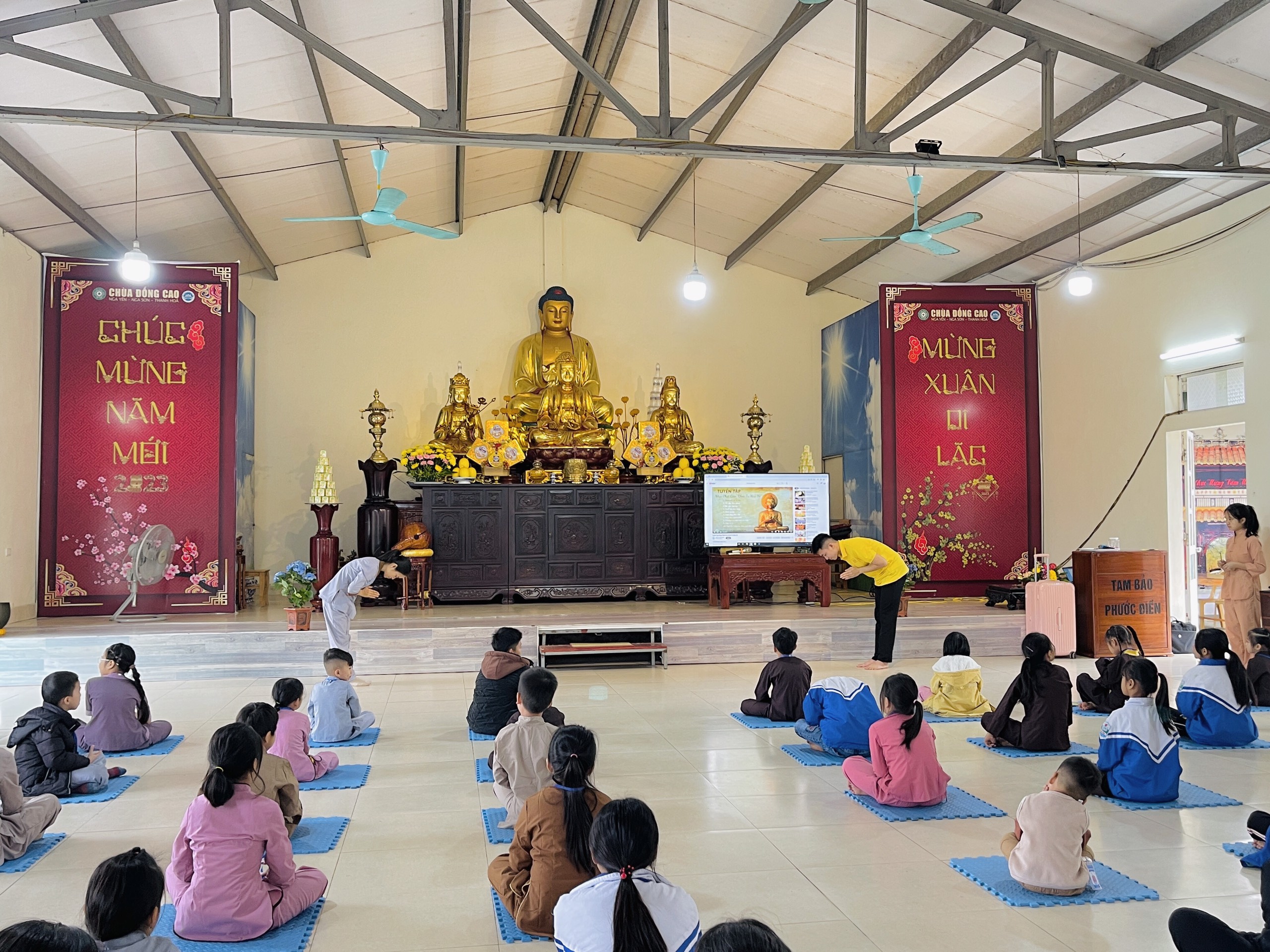 The 14th Lotus seed Sowing Retreat at Dong Cao Pagoda, Thanh Hoa