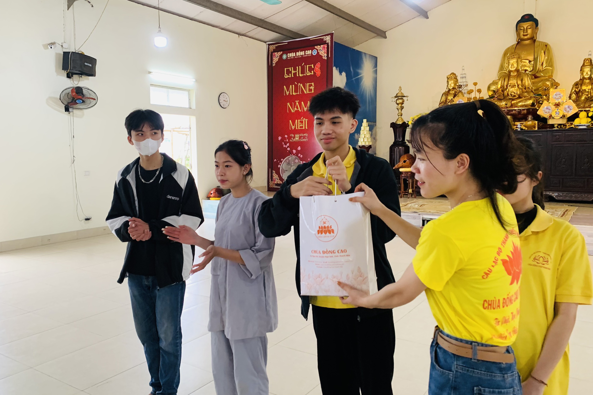 The 14th Lotus seed Sowing Retreat at Dong Cao Pagoda, Thanh Hoa
