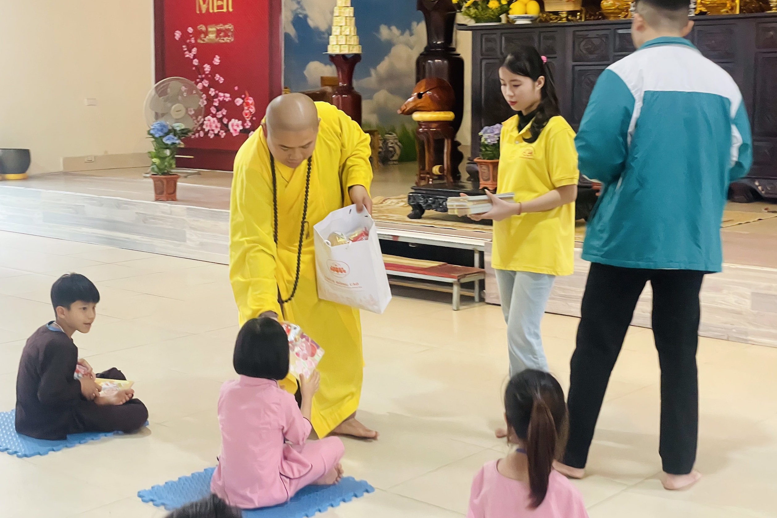 The 14th Lotus seed Sowing Retreat at Dong Cao Pagoda, Thanh Hoa