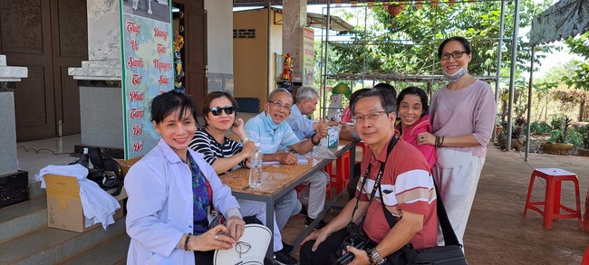Program Spring of love in the border areas of Tam Phap Pagoda, Binh Phuoc