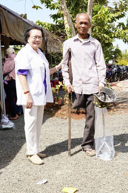 Program Spring of love in the border areas of Tam Phap Pagoda, Binh Phuoc