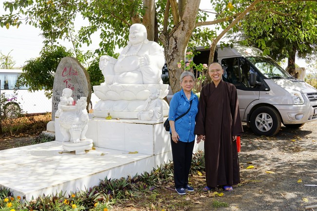 Program Spring of love in the border areas of Tam Phap Pagoda, Binh Phuoc
