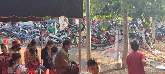 Program Spring of love in the border areas of Tam Phap Pagoda, Binh Phuoc