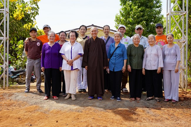 Program Spring of love in the border areas of Tam Phap Pagoda, Binh Phuoc