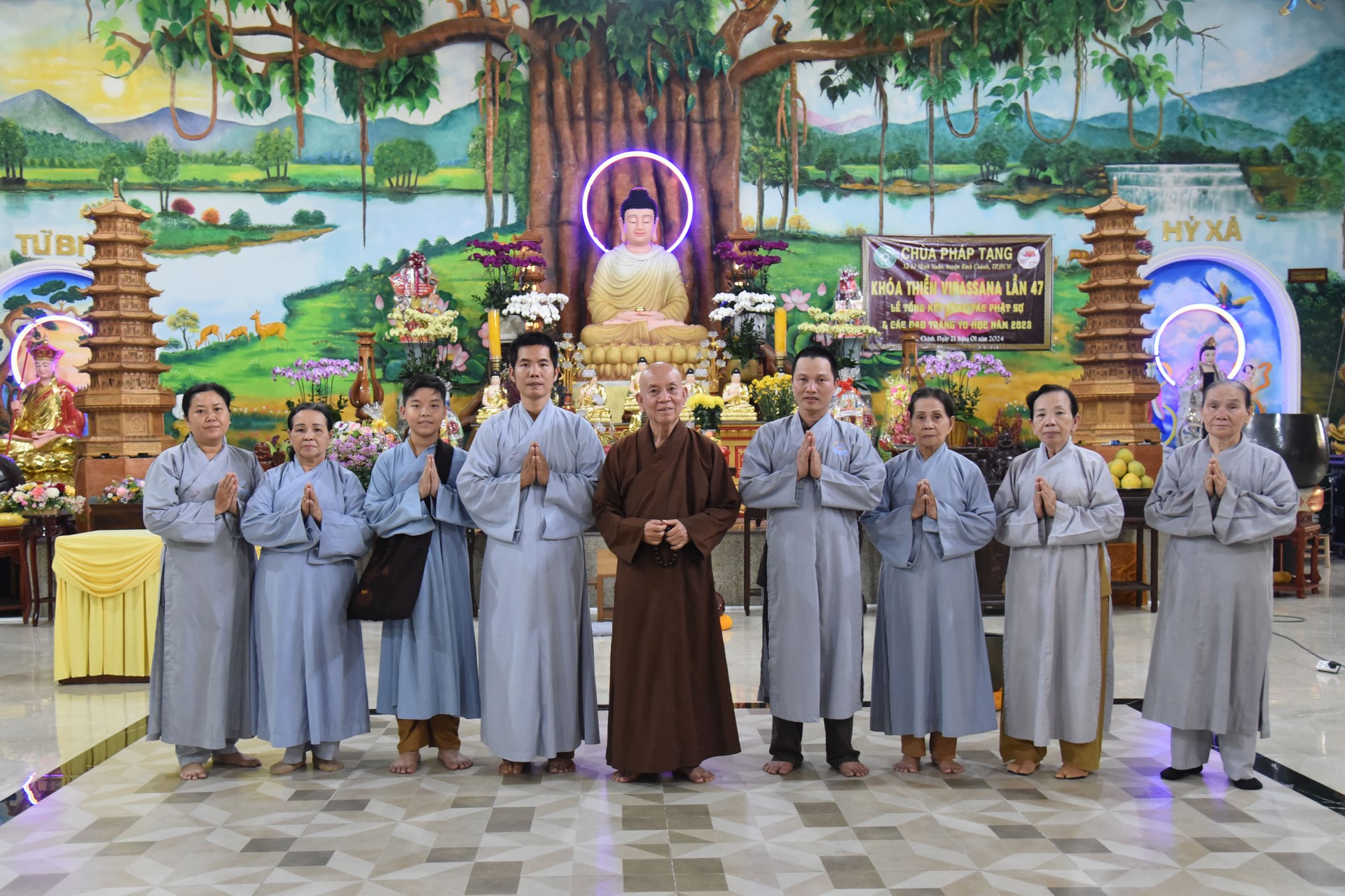 Viếng thăm các chùa ở Hóc Môn, Bình Chánh, TP. Hồ Chí Minh