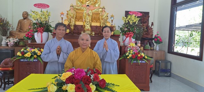 A dharma talk at Tam Phap Pagoda, Binh Phuoc province