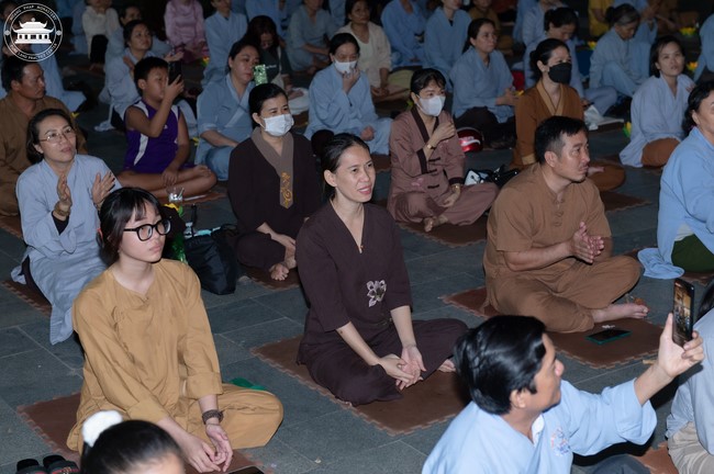 Repentant ceremony for the names of Bodhisattva Avalokitesvara