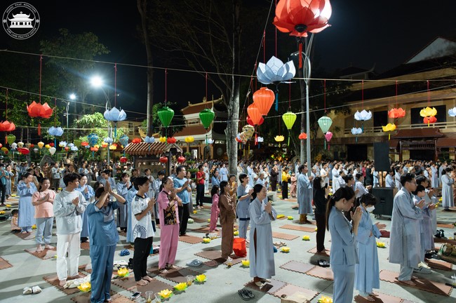 Repentant ceremony for the names of Bodhisattva Avalokitesvara