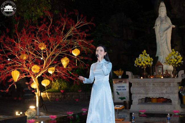 Repentant ceremony for the names of Bodhisattva Avalokitesvara