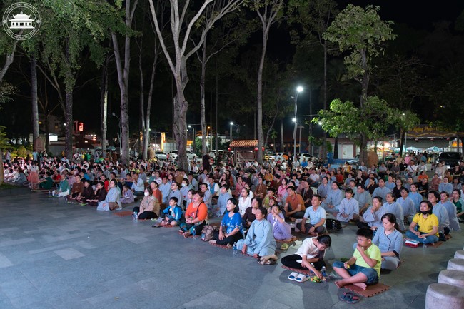 The 6th gratitude ceremony to disciples