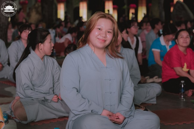 The 6th gratitude ceremony to disciples