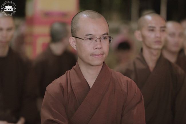 The 6th gratitude ceremony to disciples