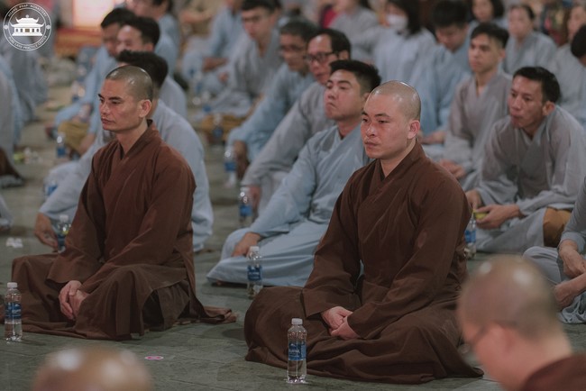 The 6th gratitude ceremony to disciples
