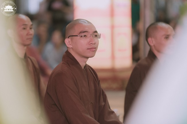 The 6th gratitude ceremony to disciples