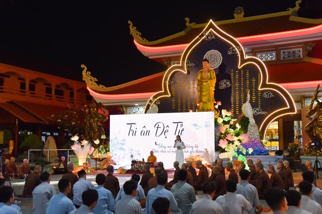 The 6th gratitude ceremony to disciples