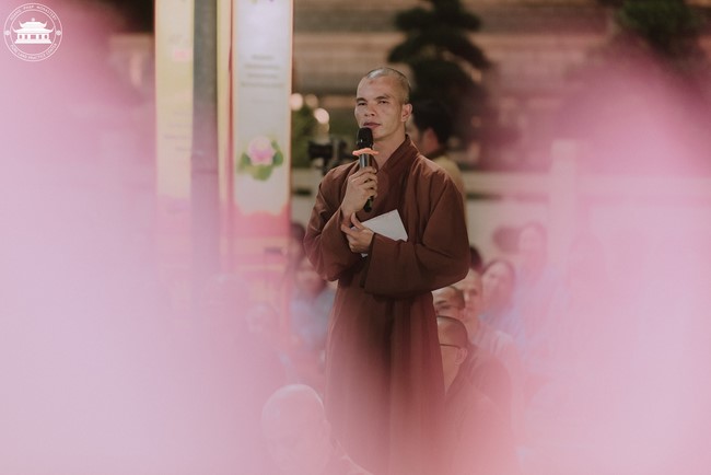 The 6th gratitude ceremony to disciples