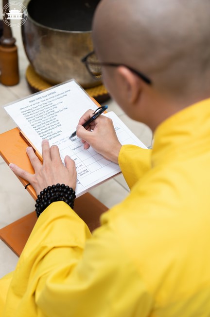 The Ordination Ceremony on Nov. 20th, Year of the Cat
