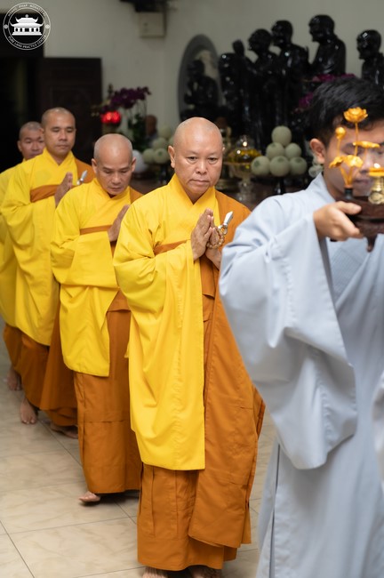 The Ordination Ceremony on Nov. 20th, Year of the Cat