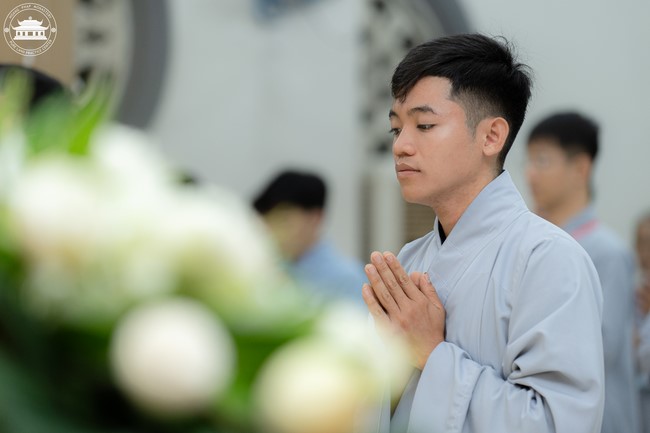 The Ordination Ceremony on Nov. 20th, Year of the Cat