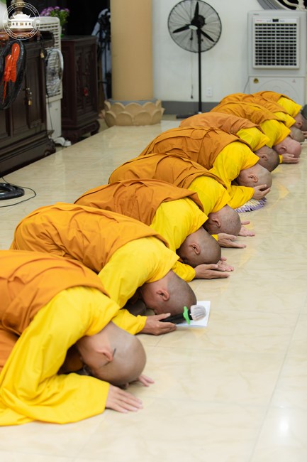 The Ordination Ceremony on Nov. 20th, Year of the Cat