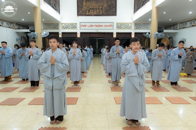 The Ordination Ceremony on Nov. 20th, Year of the Cat