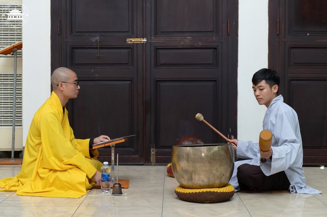 The Ordination Ceremony on Nov. 20th, Year of the Cat